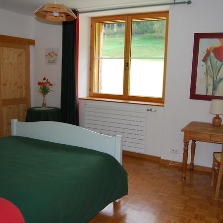 Chambre D'Hotes Kieffer Le Grand Bienfaisy Remiremont Exterior foto