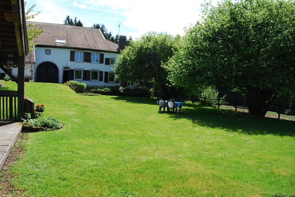 Chambre D'Hotes Kieffer Le Grand Bienfaisy Remiremont Exterior foto